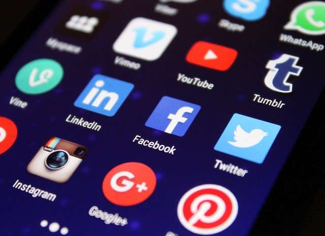 Social Media – A Dangerous Place for Professionals?